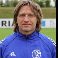 Schalke: Drei Eigengewächse in der Profi-Startelf