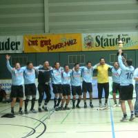 Barisspor Bottrop feiert zum ersten mal in der Vereinsgeschichte den Gewinn der Bottroper Hallenstadtmeisterschaft (RS-Foto:stebla)