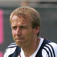 FC Bayern: Jürgen Klinsmann nach dem 3:3 gegen den VfL im Interview