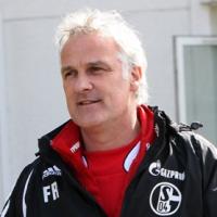 Schalke: Rutten bleibt vorerst Trainer