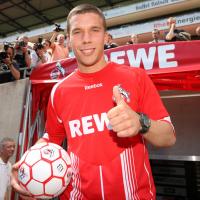 Köln: 20.000 Fans sehen erstes Podolski-Training