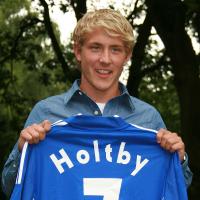 Schalke: Der kleine Bruder erflehte Holtbys Wechsel 