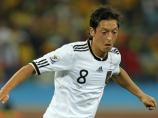 Mesut Özil: Einsatz gegen Kasachstan auf der Kippe