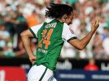Werder Bremen: Rekordhalter Pizarro einsatzbereit
