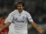 Schalke: Raúl hält Königsblau auf Achtelfinalkurs