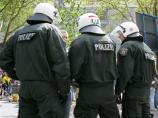 Rostock: Hooligans greifen KSC-Fans an