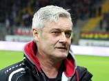 Veh: Eintracht-Coach verlängert Vertrag in Frankfurt bis 2014