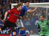 Bayer vergibt 2:0 gegen Schalke: Rot für Toprak