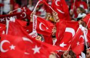 Testspiel: Türken stören Schweigeminute für Opfer von Paris
