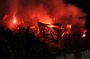 Pyro-Randale: Braunschweig-Spieler von eigenen Fans verletzt
