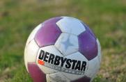 Fußball Allgemein, Symbolfoto, Derbystar-Ball, Fußball Allgemein, Symbolfoto, Derbystar-Ball