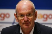 Arbeitet mit seinem Team mit Hochdruck daran, dass der VfL Bochum die Corona-Krise übersteht. Bochums Vorstandsvorsitzender Hans-Peter Villis (