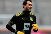 Borussia Dortmund muss gegen den SC Freiburg womöglich auf Torhüter Roman Bürki verzichten.