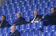 Vorstände des FC Schalke 04 schauen sich da Spiel gegen den SV werder Bremen (1:3) an.