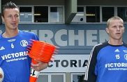 Tomasz Hajto (links) und Tomasz Waldoch bildeten einst auf Schalke eines der besten Innenverteidiger-Paare der Bundesliga.