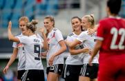 Frauen: Deutschland besiegt Serbien - Sorgen um Linienrichterin