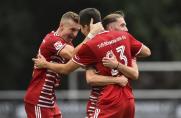 Oberliga Westfalen: Fünf Platzverweise im Sportfreunde-Duell, Bövinghausen an der Spitze