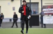 Westfalenliga 1: Erkenschwick gewinnt Topspiel, Trainer Niemöller zieht Hut vor „Wahnsinns-Fans“