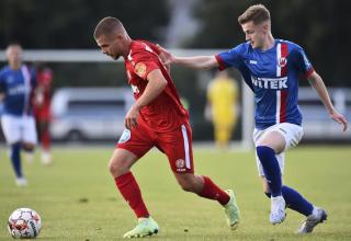 Niederrheinpokal: RWE souverän in Dinslaken - auch der U19-Kapitän trifft