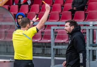 Oberliga Niederrhein: Nach Kopfnuss - der Trainer des FC Büderich muss gehen