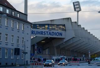 VfL Bochum: Gegen Köln-Fans - Scharfe Kritik am Einsatz der Polizei, die rechtfertigt sich