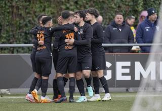 Landesliga: Spitzenreiter zieht davon, Kray schießt Frohnhausen ab, Abbruch in Klosterha