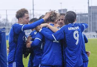 Die U19 des FC Schalke 04 hat den nächsten Sieg eingefahren.
