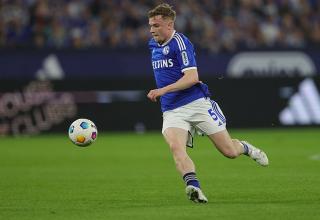 Derry Murkin droht beim FC Schalke 04 vorerst auszufallen.