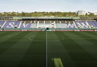 Das Stadion des SV Wehen Wiesbaden soll auch in der neuen Saison Zweitliga-Fußball zu sehen bekommen.