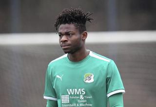 Ebeny Nguimba wird ab dem 1. Juli für den FC Kray spielen.