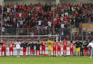 Rot-Weiß Oberhausen stimmt sich auf das Pokalfinale bei Rot-Weiss Essen ein.