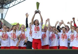 Wie schon in 2023: Rot-Weiss Essen hat seinen Titel im Niederrheinpokal verteidigt.
