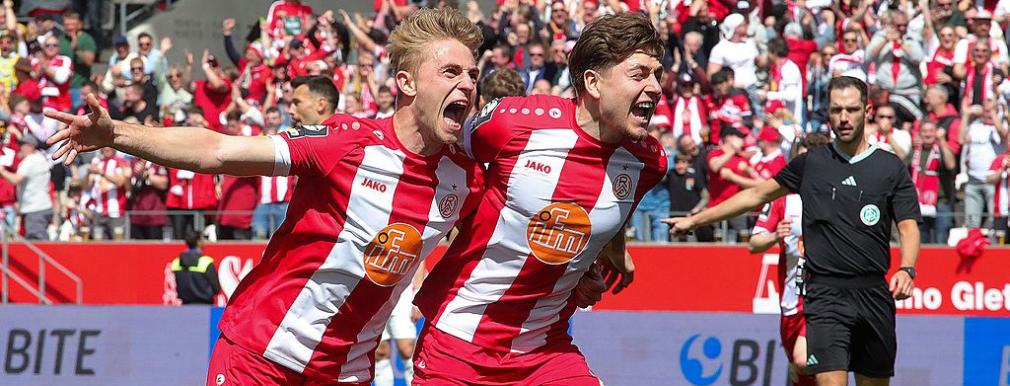 RWE darf nach dem Sieg gegen den FC Ingolstadt weiter von der 2. Bundesliga träumen. 