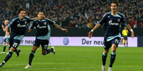 1- Liga: Bayern, Bremen und Schalke kämpfen um Anschluss