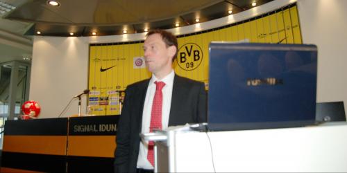Dortmund: Schiedsrichter und Journalisten trafen sich zum Austausch