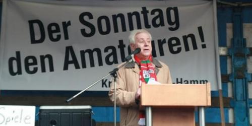 Kreisligaproteste: 500 Demonstranten, aber kein Schalker in Buer