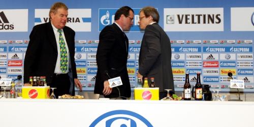 Hatte frühzeitig Felix Magath am Ohr: Schalkes Aufsichtsratsboss Clemens Tönnies (Foto: firo).