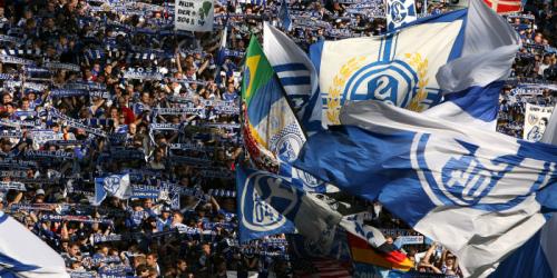 Schalke: 80.000. Vereins-Mitglied begrüßt