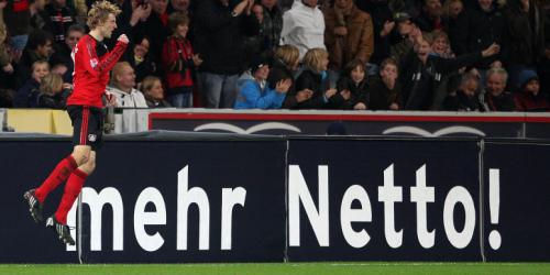 Leverkusen: Bayer überrollt Frankfurt
