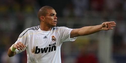 Madrid: Pepe muss mit langer Pause rechnen