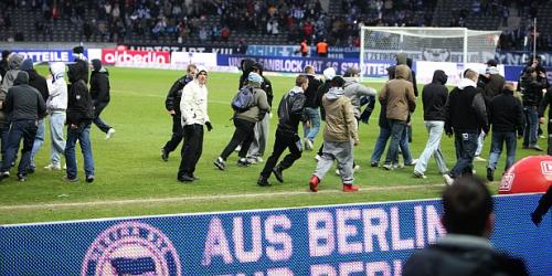 Hertha: Kritik nach Krawallen zurückgewiesen