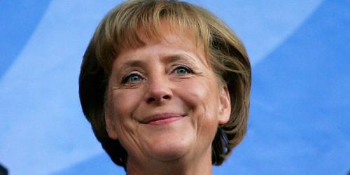 Trainingslager: Merkel will WM-Team besuchen