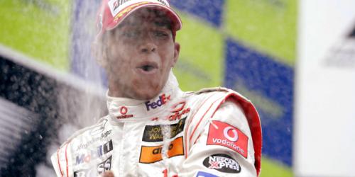 Formel 1: Hamilton siegt vor Button