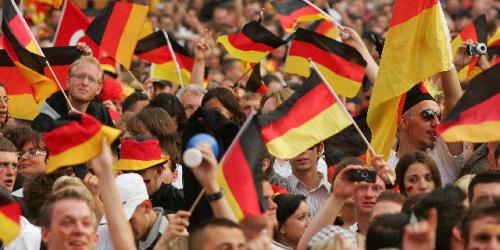 Bremerhaven: Schüsse auf feiernde deutsche Fans 