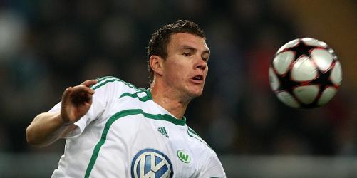 Wolfsburg: Star Dzeko findet sich überteuert