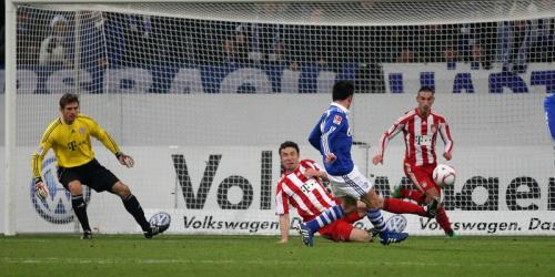 Schalke: Überragender Neuer stoppt FCB-Aufholjagd