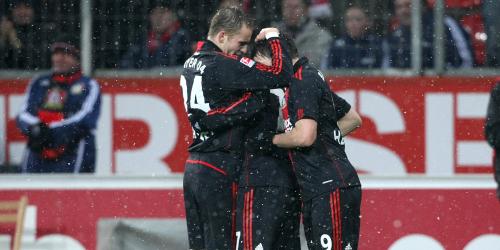 1. Liga: Leverkusen gewinnt rasantes Derby