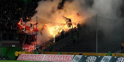 Rauchbomben: DFB verhängt Geldstrafe gegen VfB