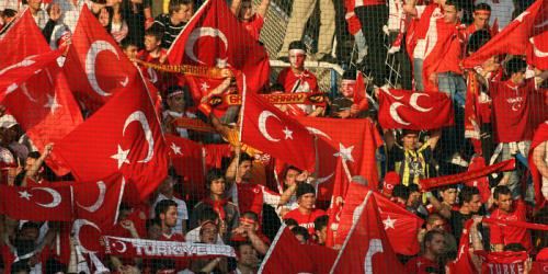 Türkei: Fener-Fans sorgen für Skandal