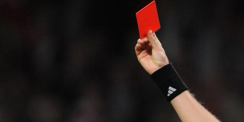 Jugendfußball: Rote Karte für aggressive Eltern